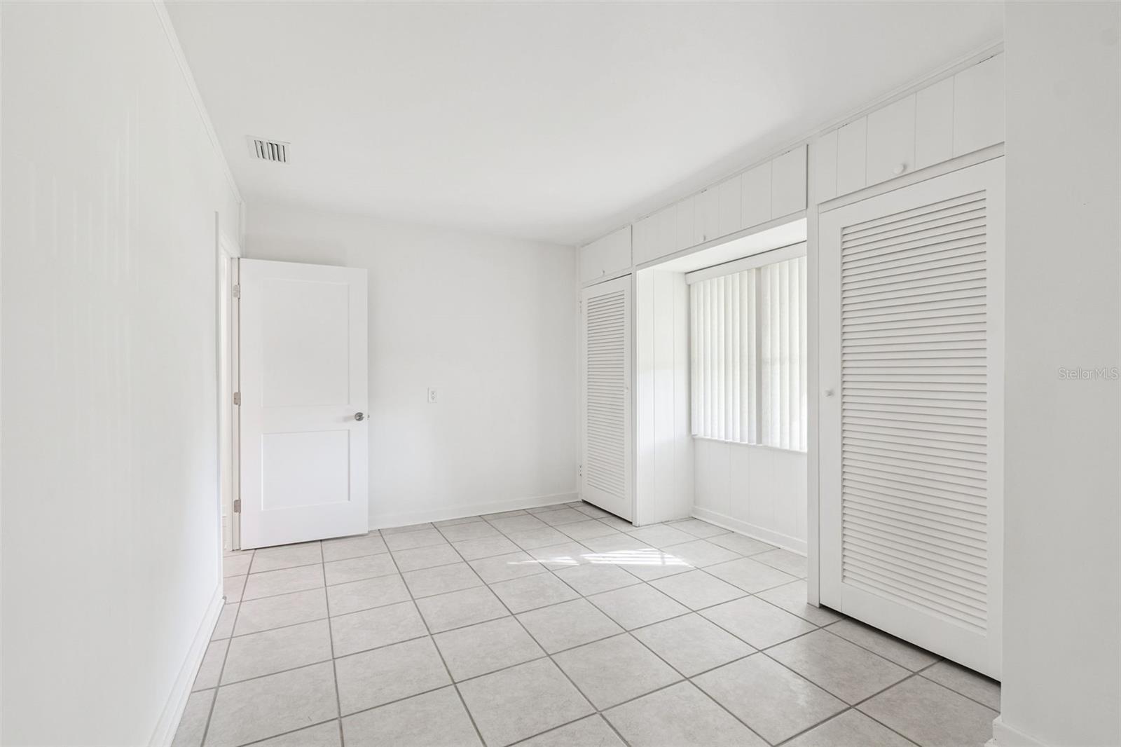 BAY VIEW PARK SEC P - Residential