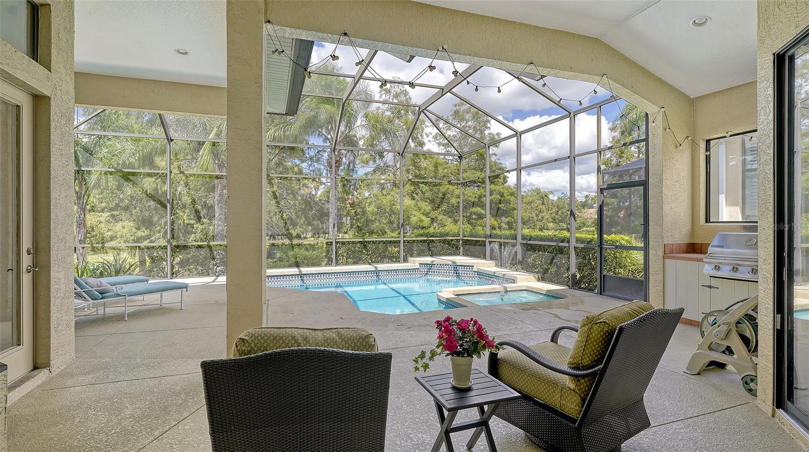 7049 WHITEMARSH CIRCLE