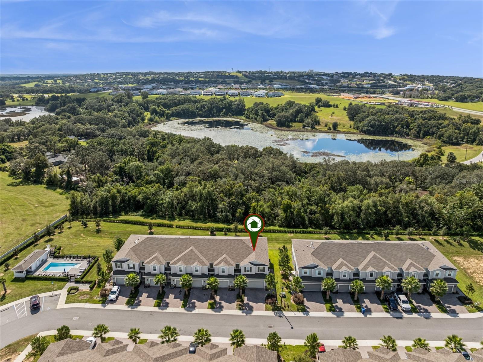 HOLDEN RIDGE TOWNHOMES - Residential