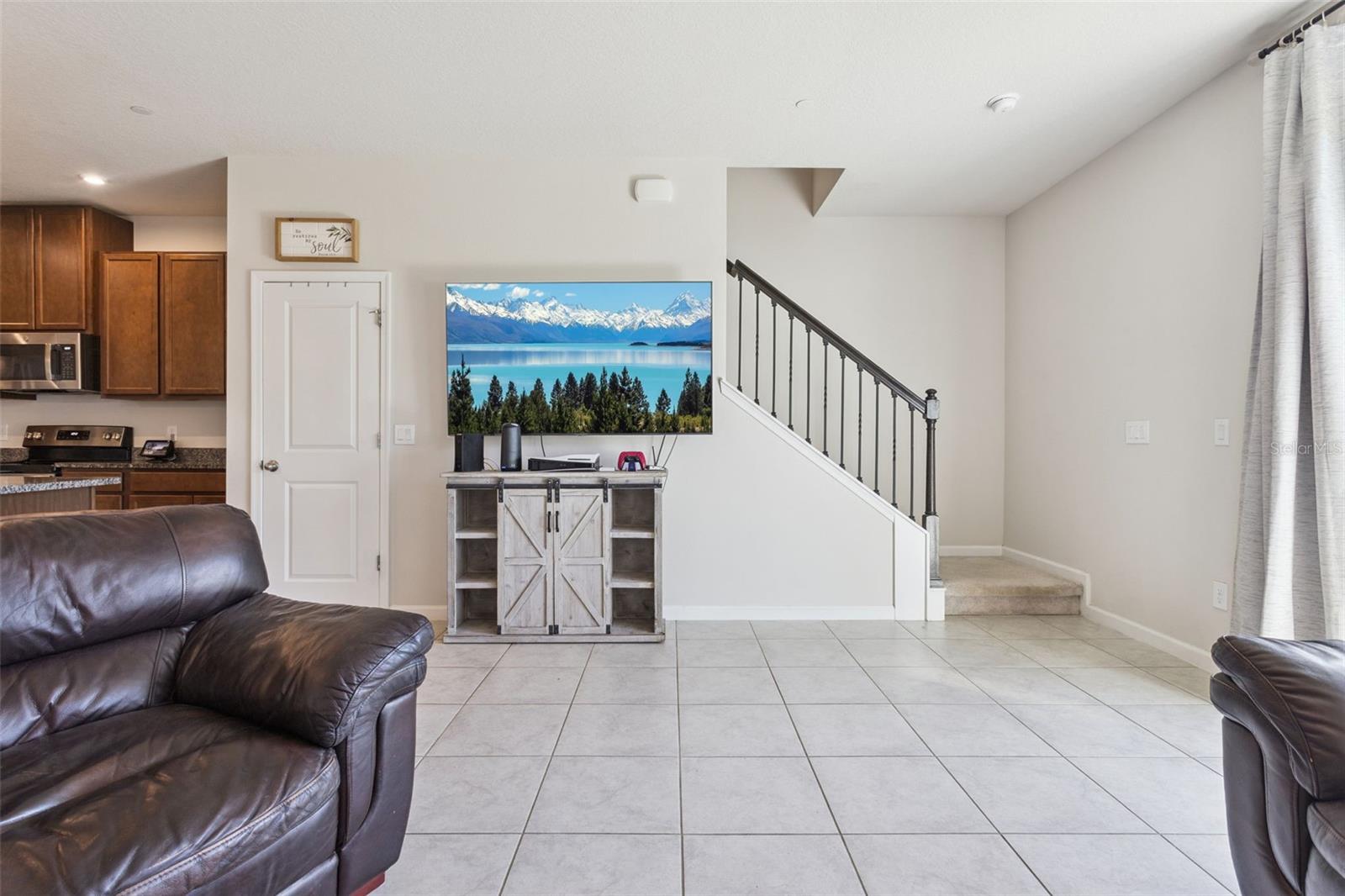 HOLDEN RIDGE TOWNHOMES - Residential