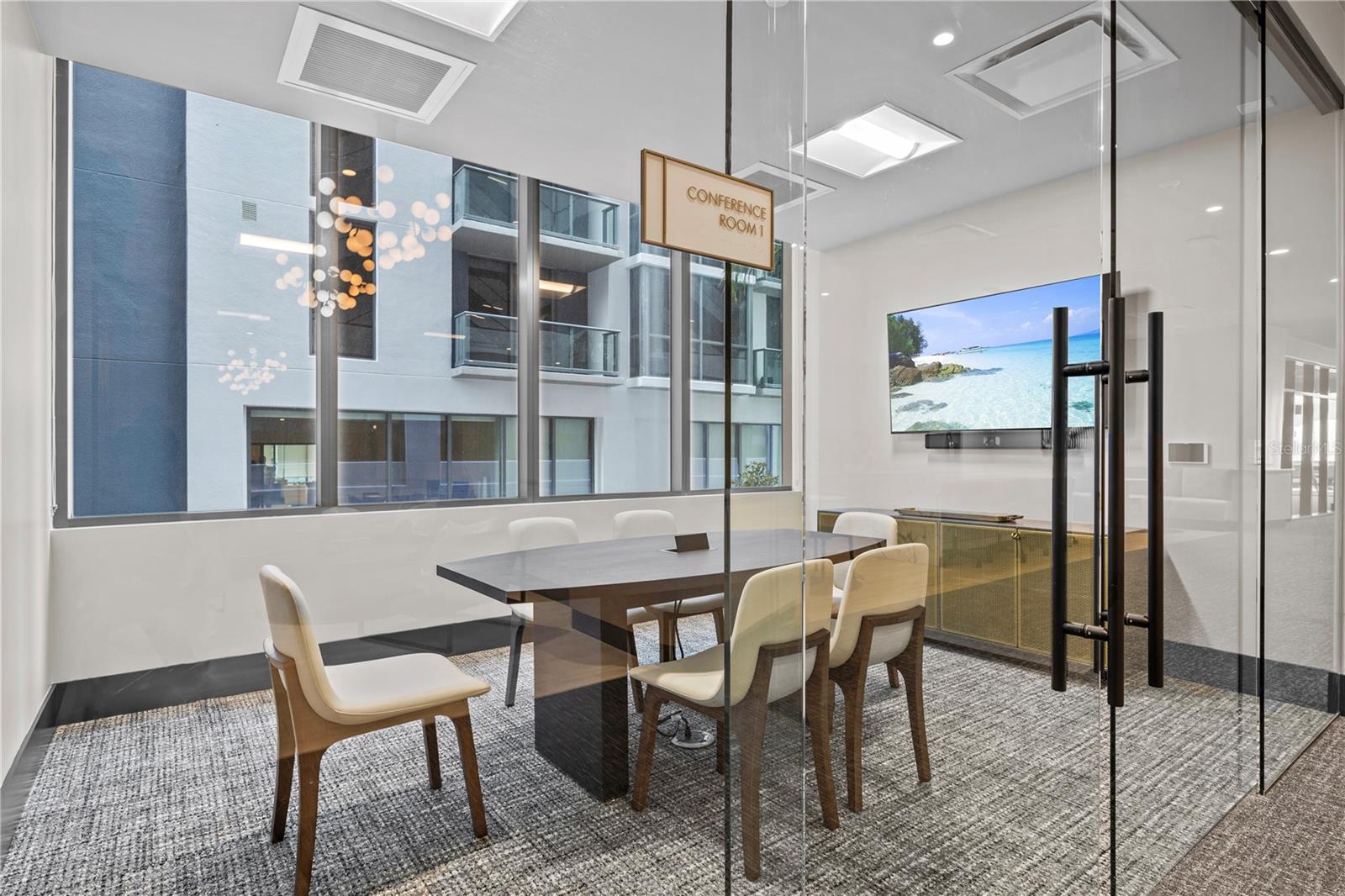 CLARKE'S SUB - AER TAMPA - Residential Lease