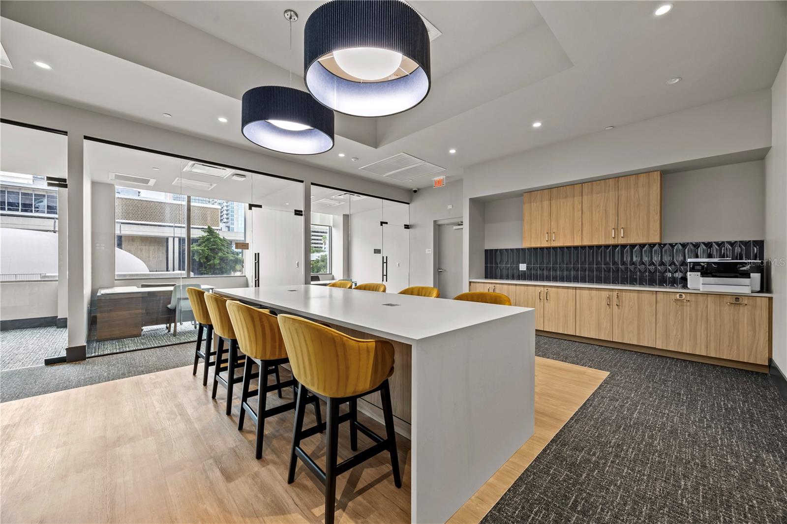 CLARKE'S SUB - AER TAMPA - Residential Lease