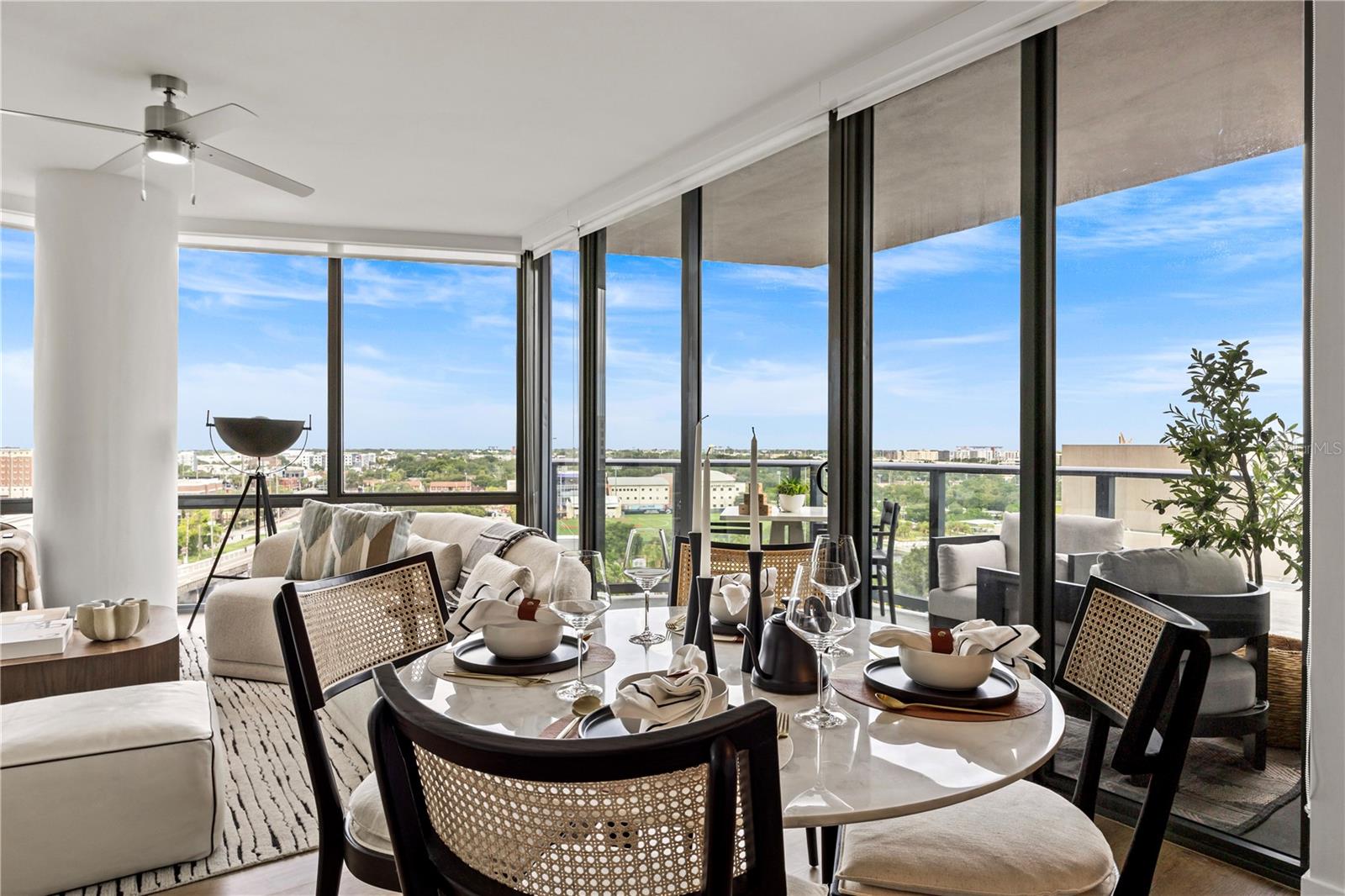 CLARKE'S SUB - AER TAMPA - Residential Lease