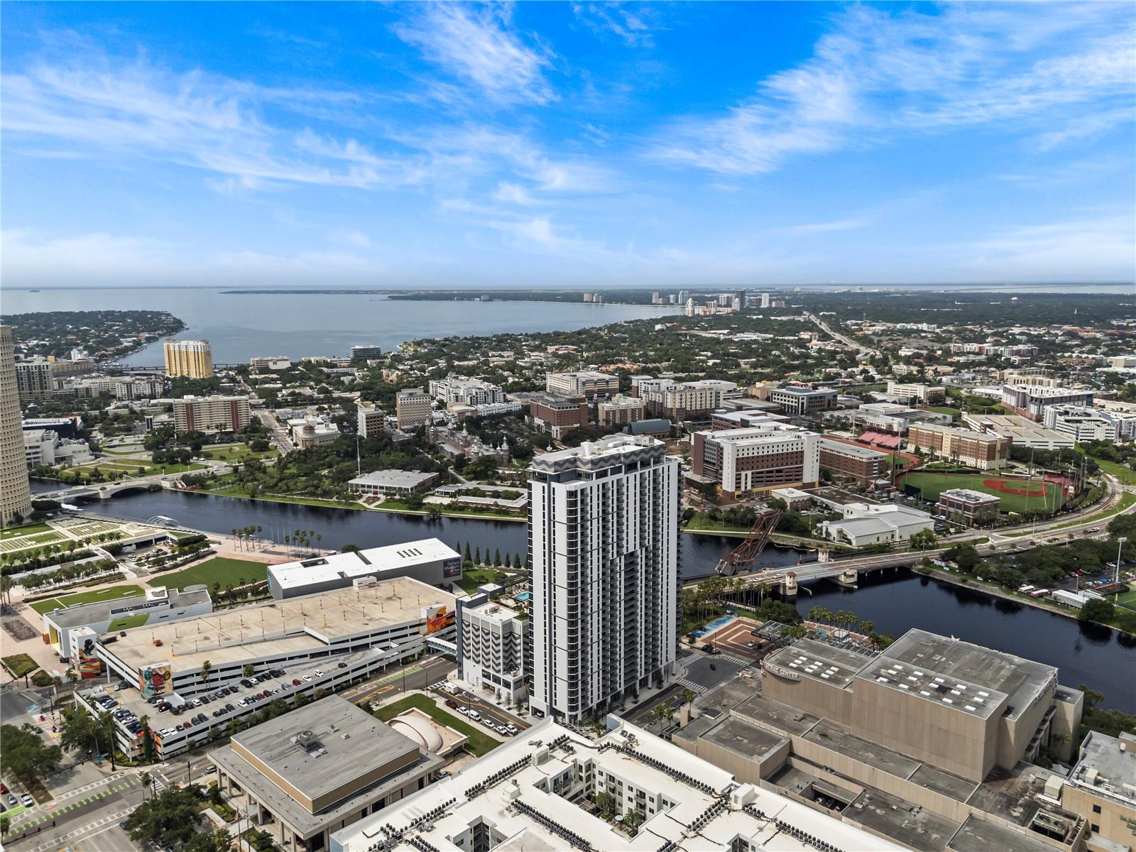 CLARKE'S SUB - AER TAMPA - Residential Lease