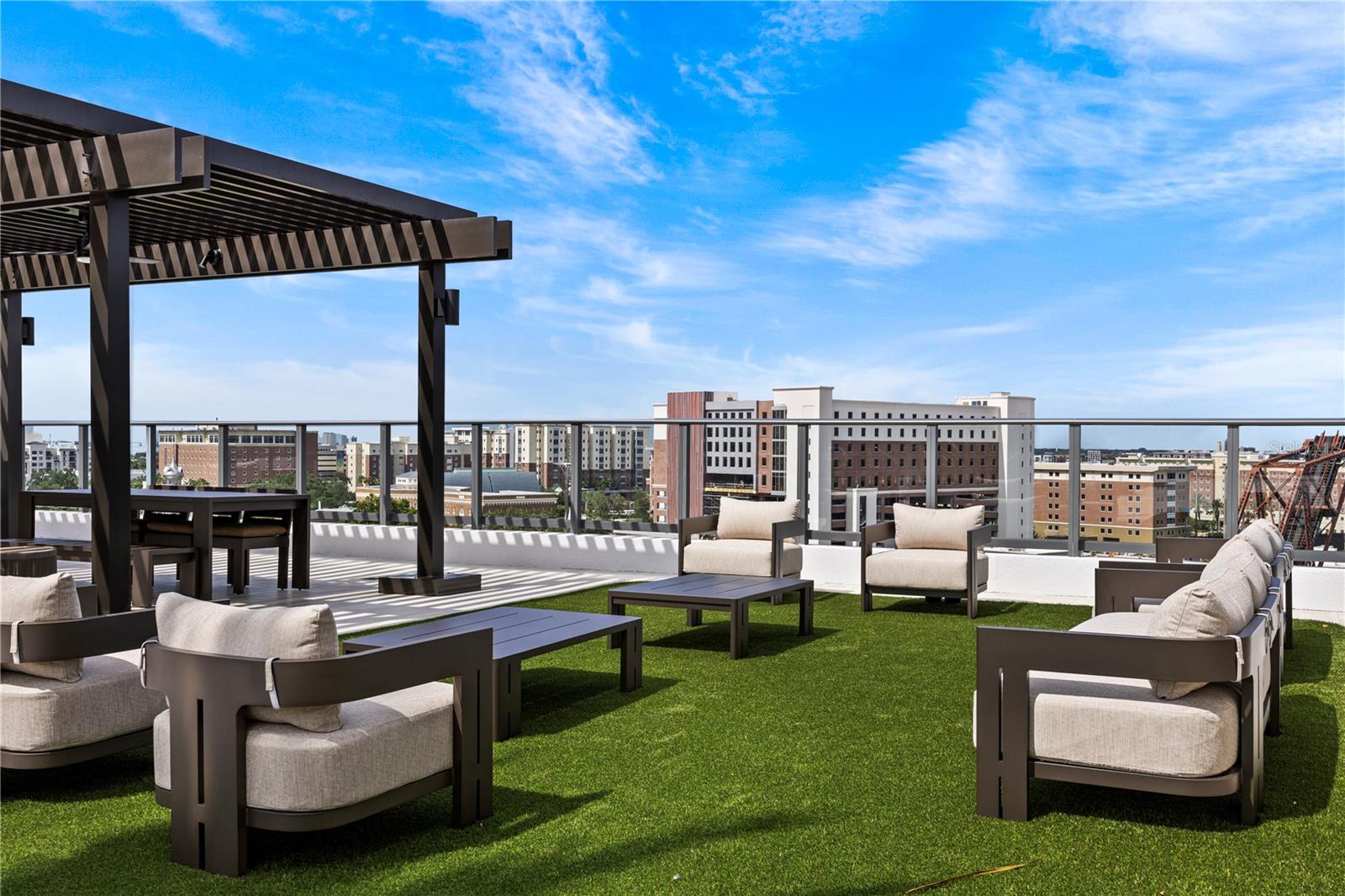 CLARKE'S SUB - AER TAMPA - Residential Lease