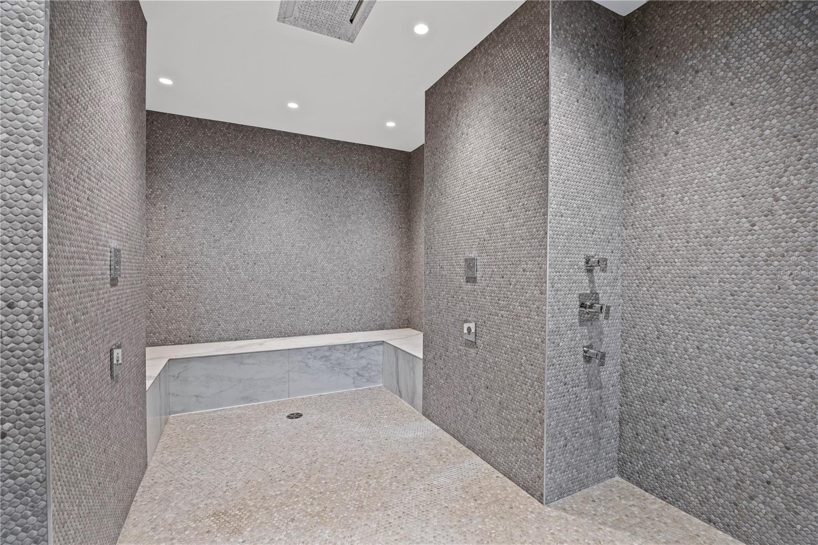 CLARKE'S SUB - AER TAMPA - Residential Lease