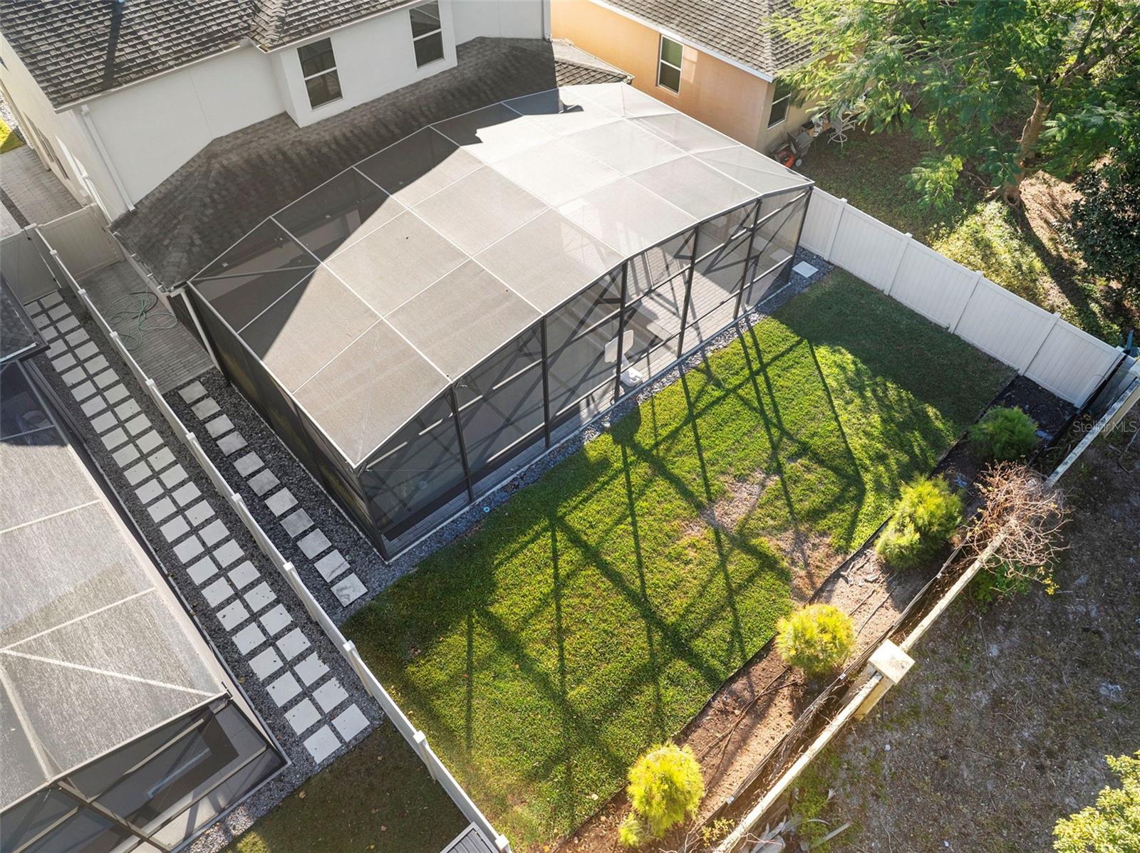 SEVEN OAKS - Residential