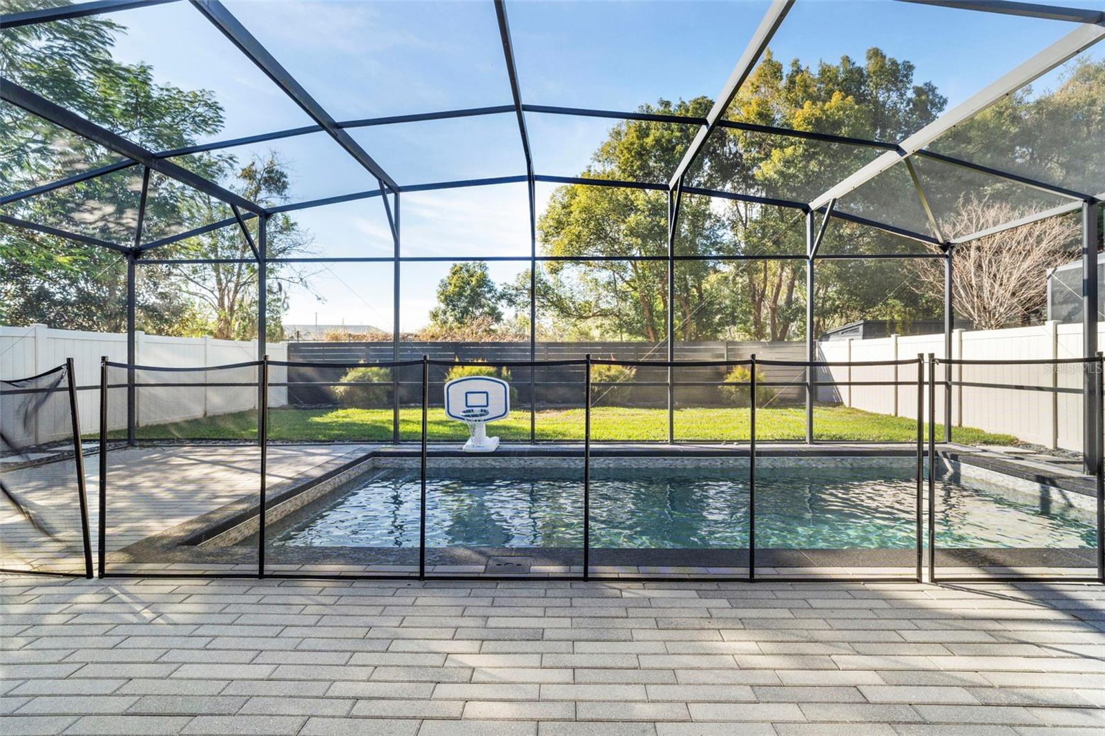 SEVEN OAKS - Residential