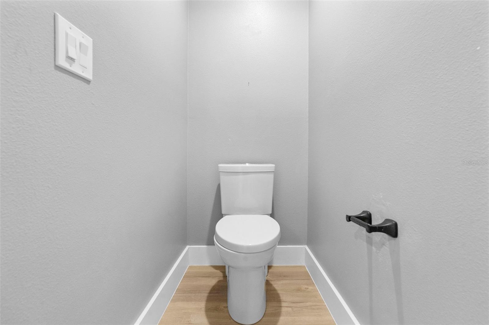 SEVEN OAKS - Residential