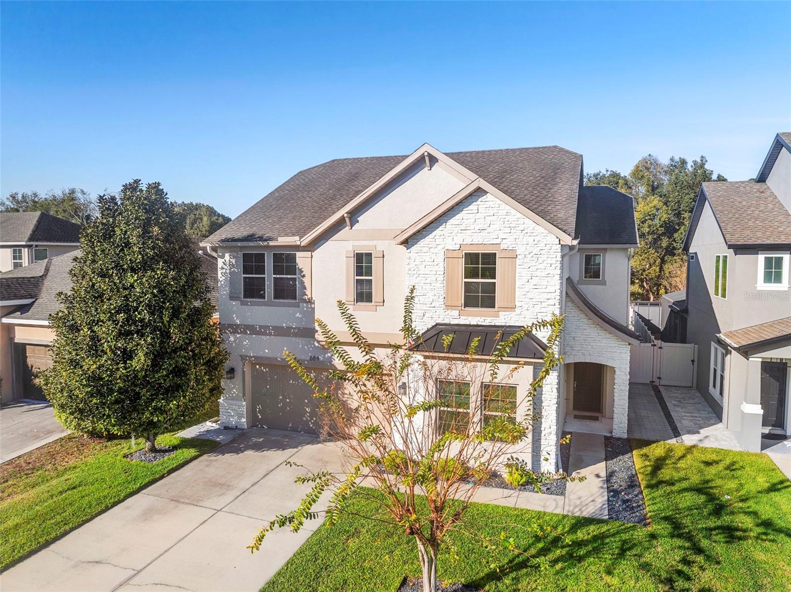 SEVEN OAKS - Residential