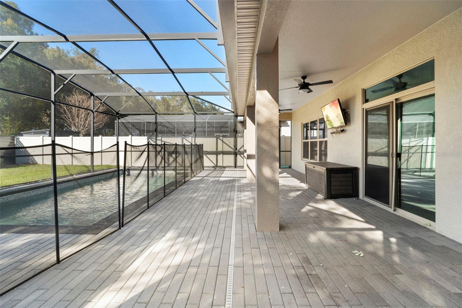 SEVEN OAKS - Residential