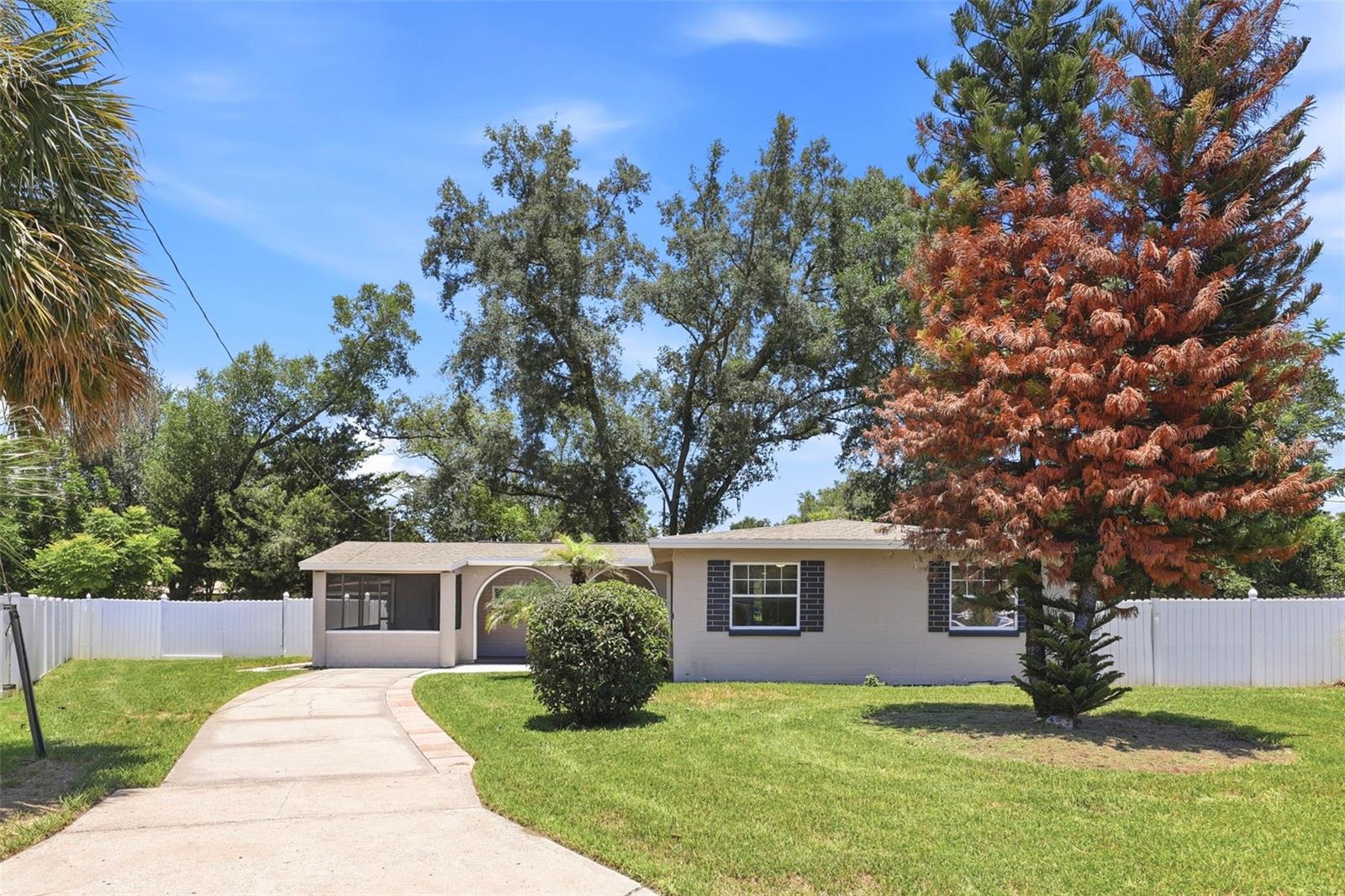 511 OXFORD COURT