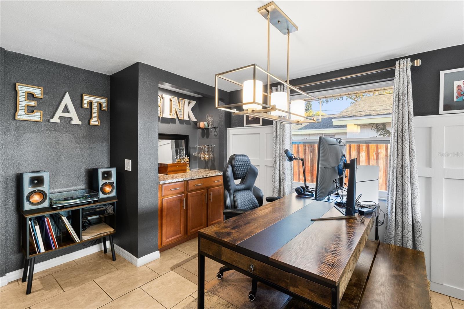 TYRONE - Residential