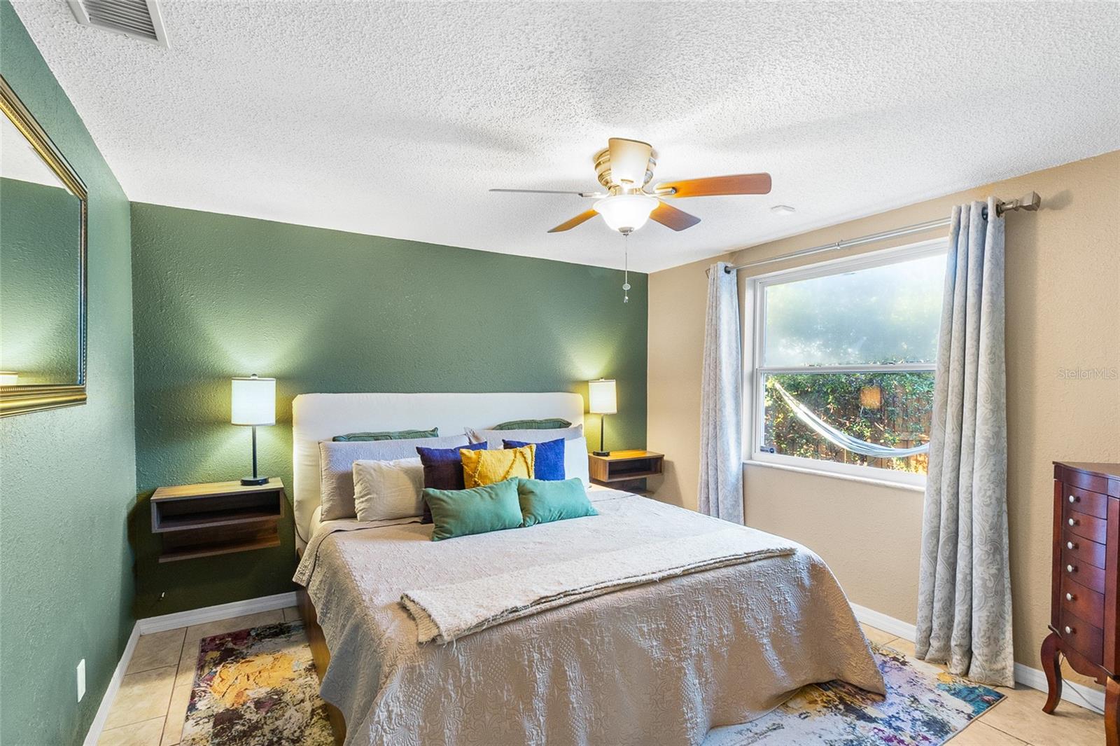 TYRONE - Residential