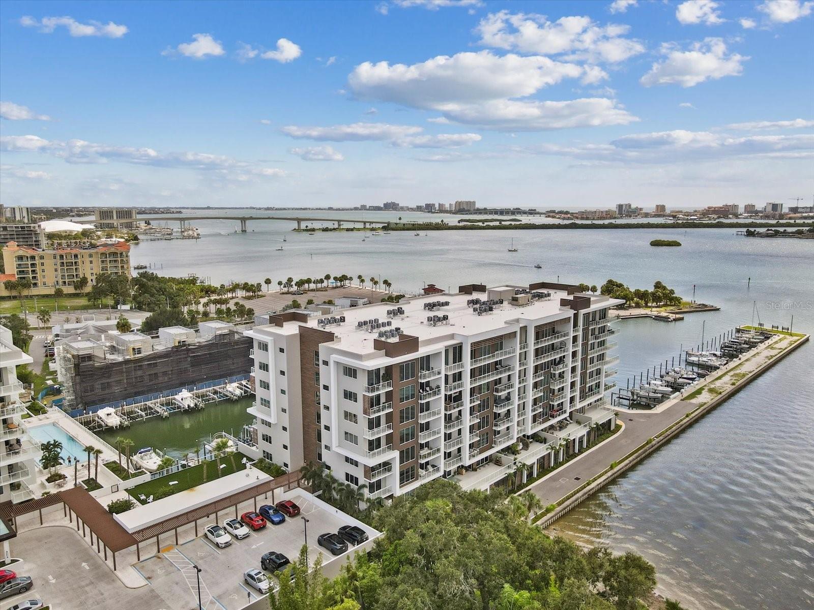 MARINA BAY MASTER CONDO LOT 1 - Residential