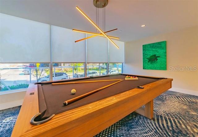 MARINA BAY MASTER CONDO LOT 1 - Residential