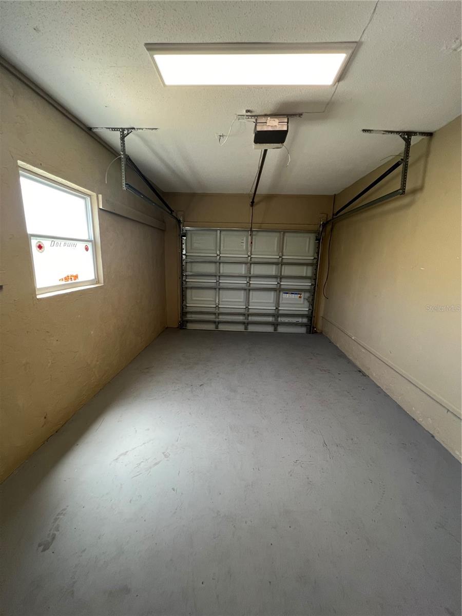 PORT CHARLOTTE SEC 037 - Residential Lease