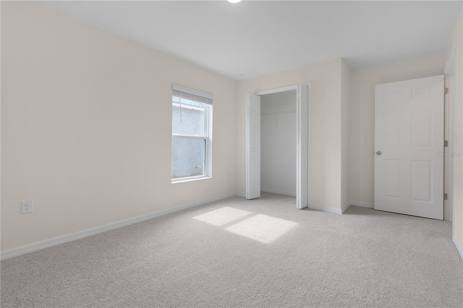 ALFORD OAKS - Residential Lease