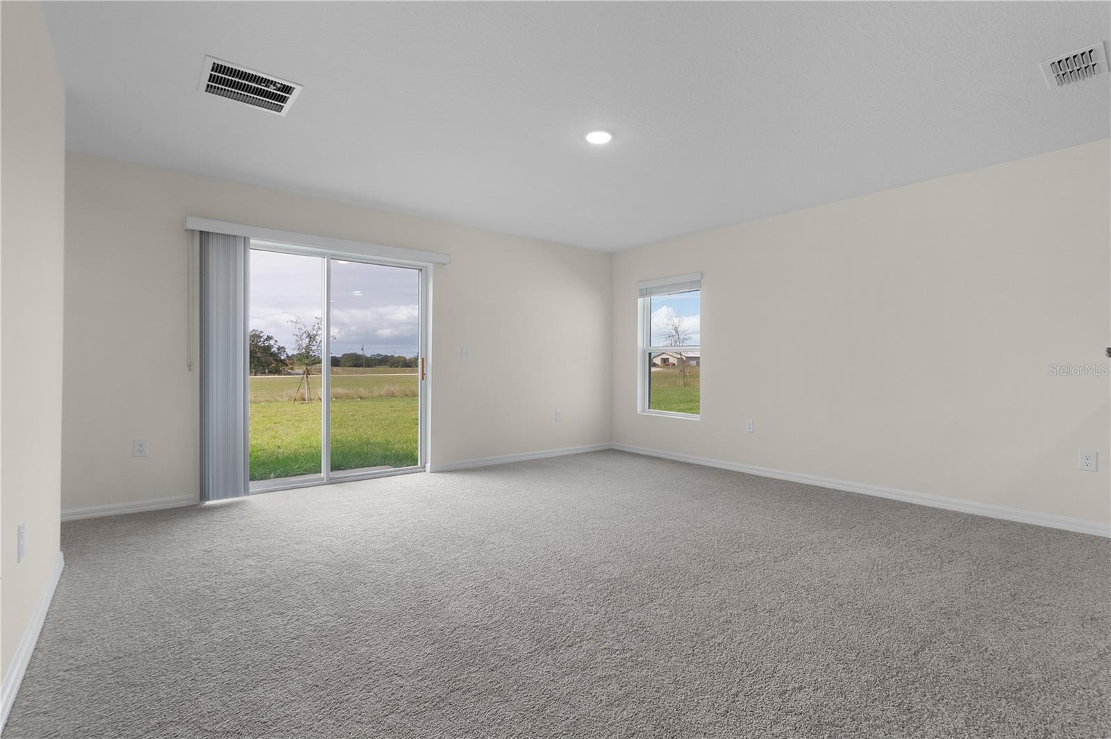 ALFORD OAKS - Residential Lease