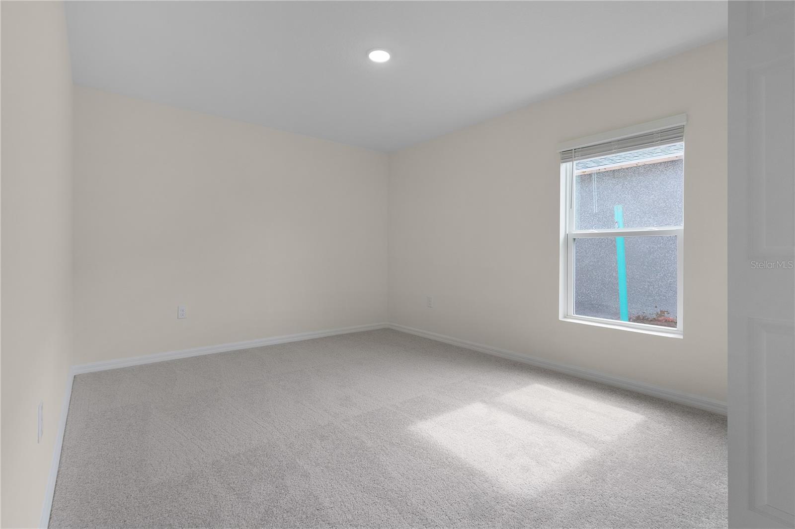 ALFORD OAKS - Residential Lease