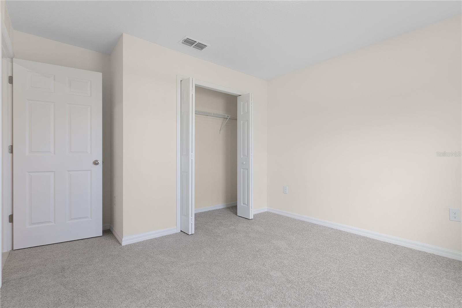 ALFORD OAKS - Residential Lease