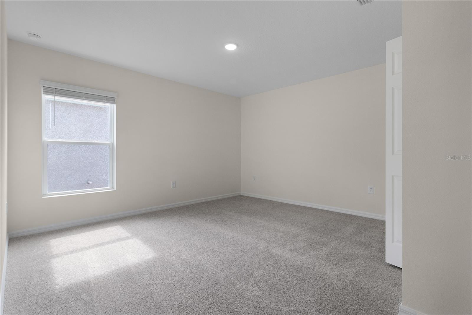 ALFORD OAKS - Residential Lease