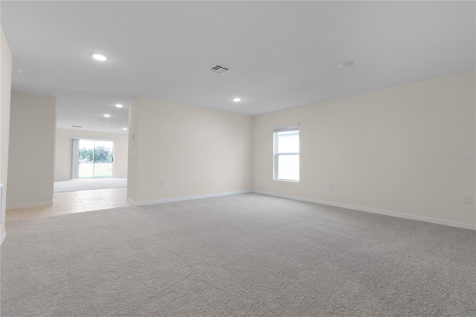 ALFORD OAKS - Residential Lease