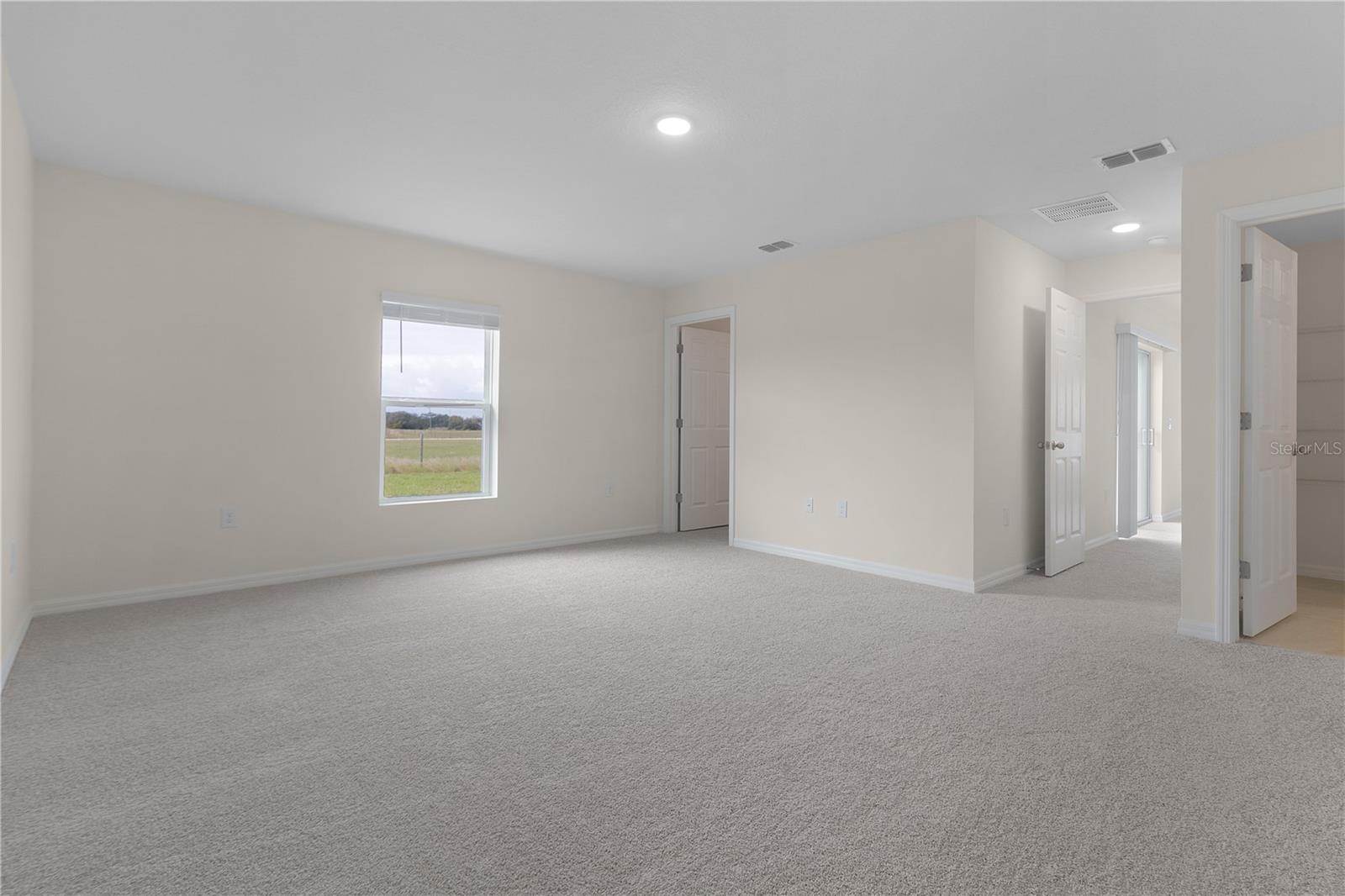 ALFORD OAKS - Residential Lease