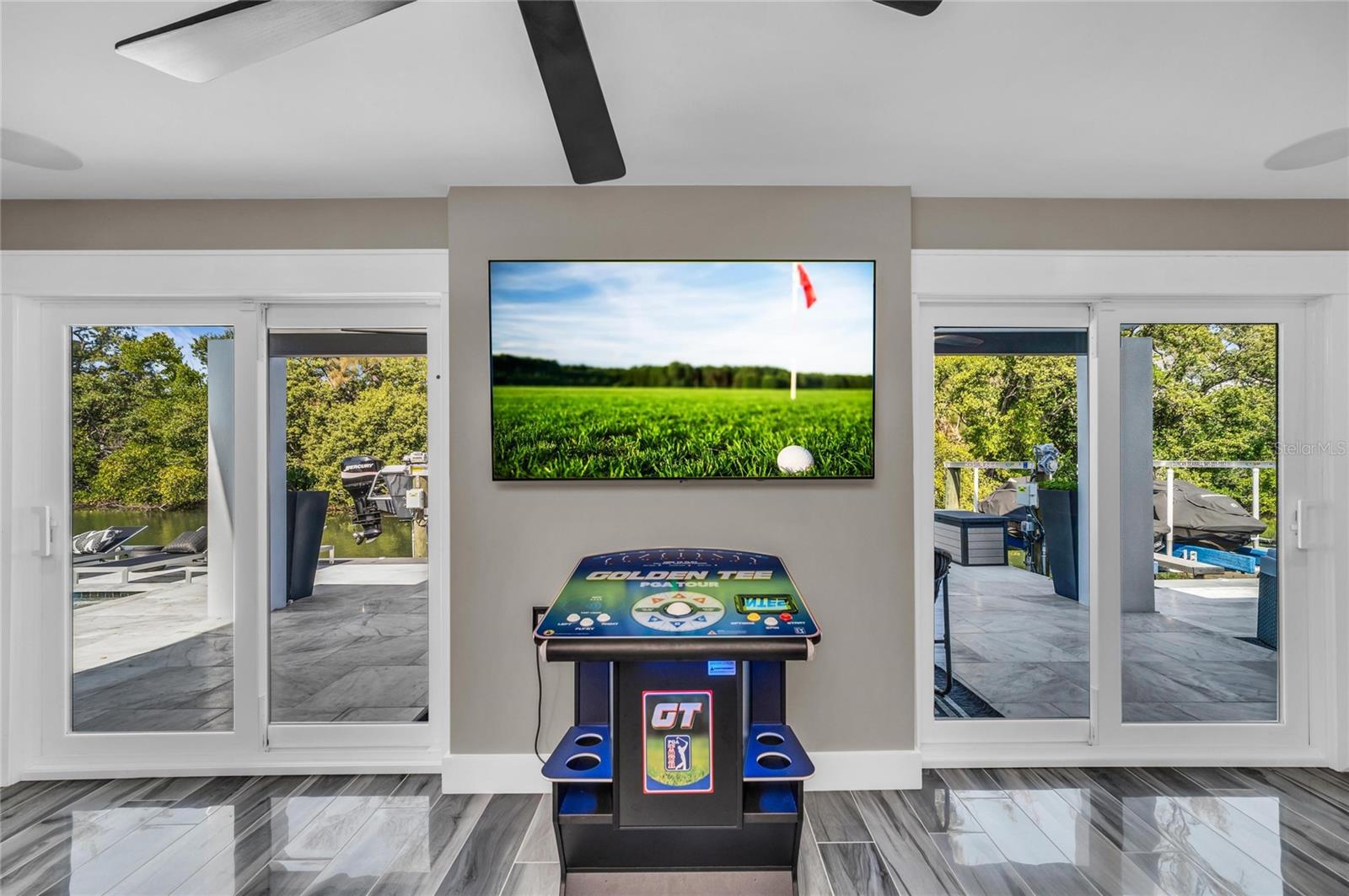 LONGBEACH ON LONGBOAT KEY - Residential