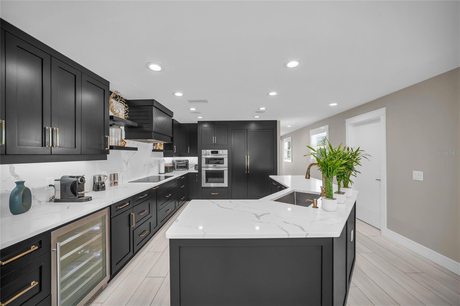 7149 LONGBOAT DRIVE N