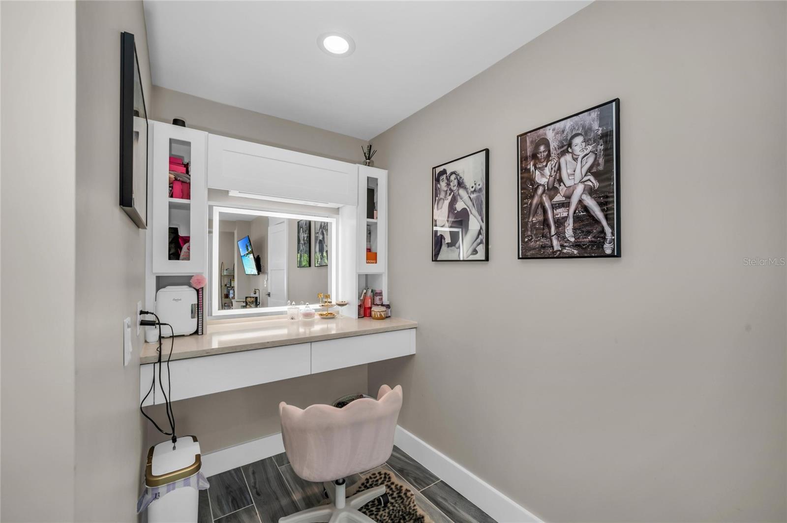 LONGBEACH ON LONGBOAT KEY - Residential