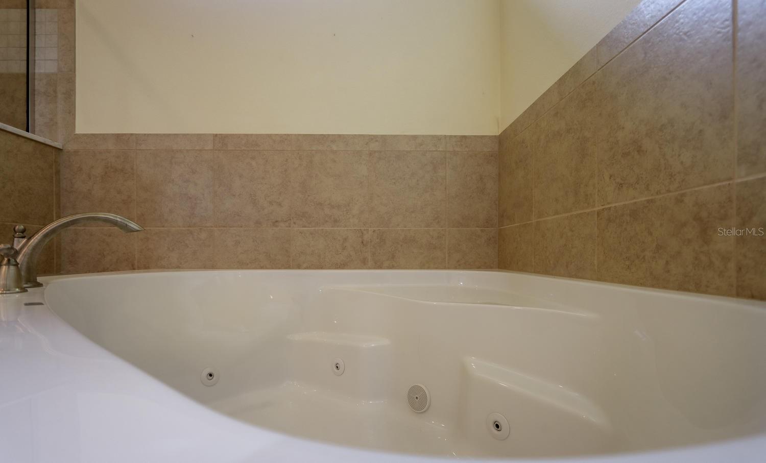 Palms-Ph 1 - Residential