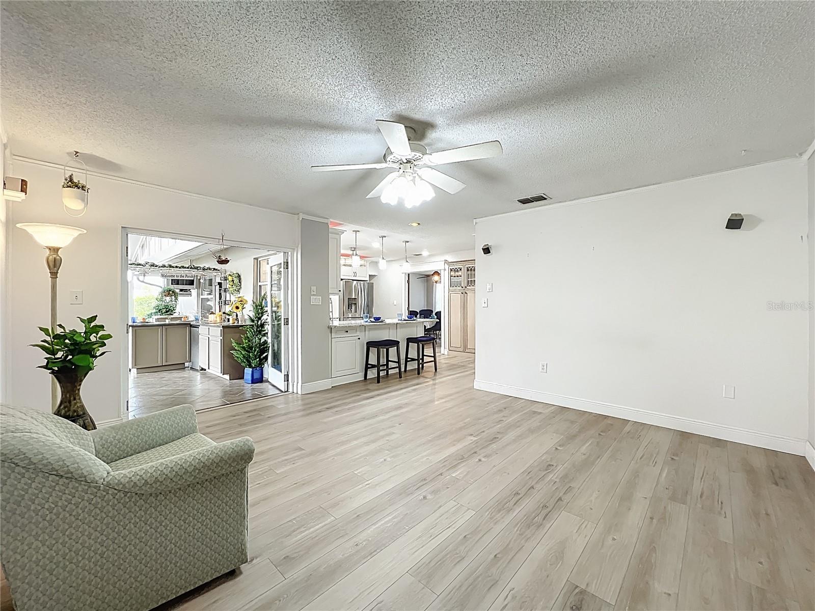 PARK MANOR ESTATES - Residential