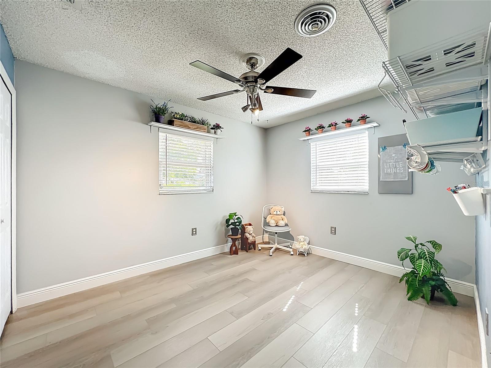 PARK MANOR ESTATES - Residential