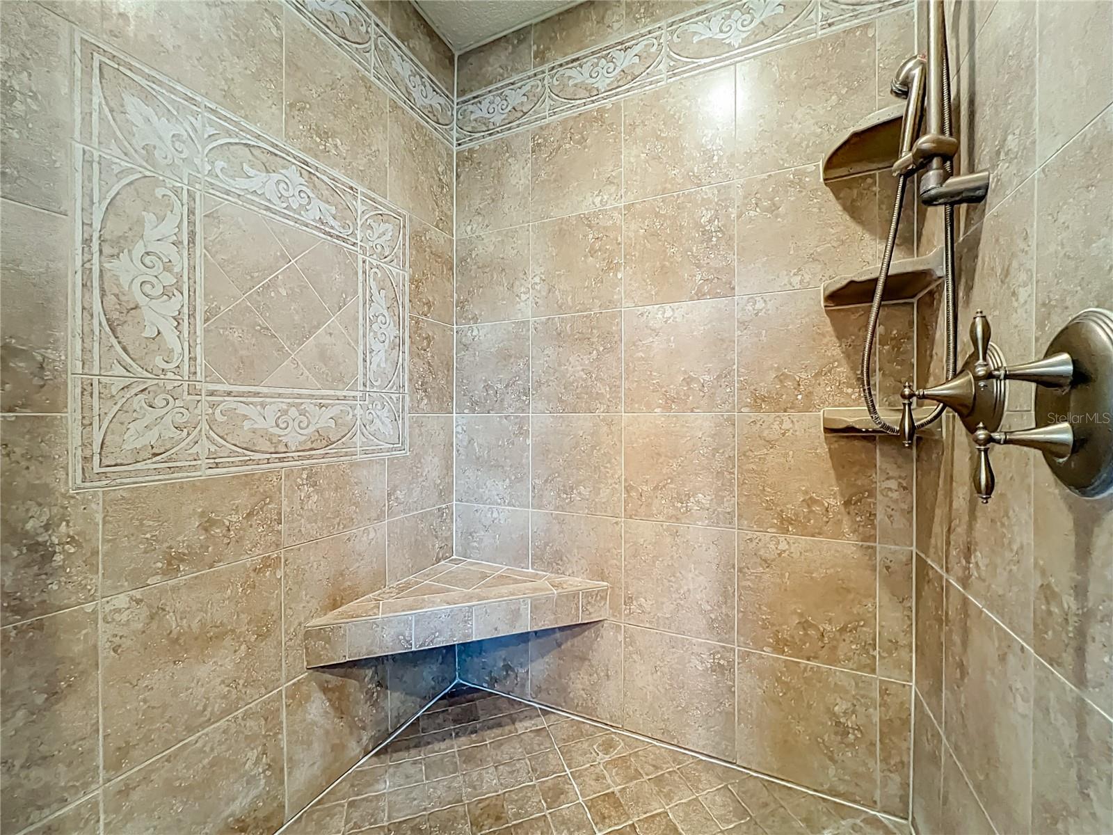 PARK MANOR ESTATES - Residential