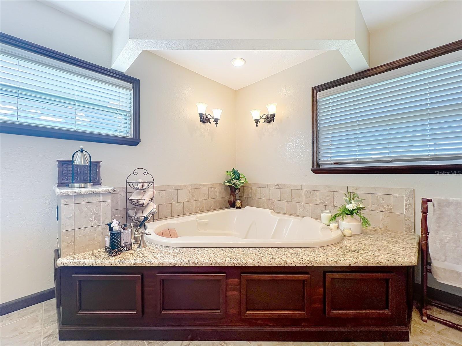 PARK MANOR ESTATES - Residential