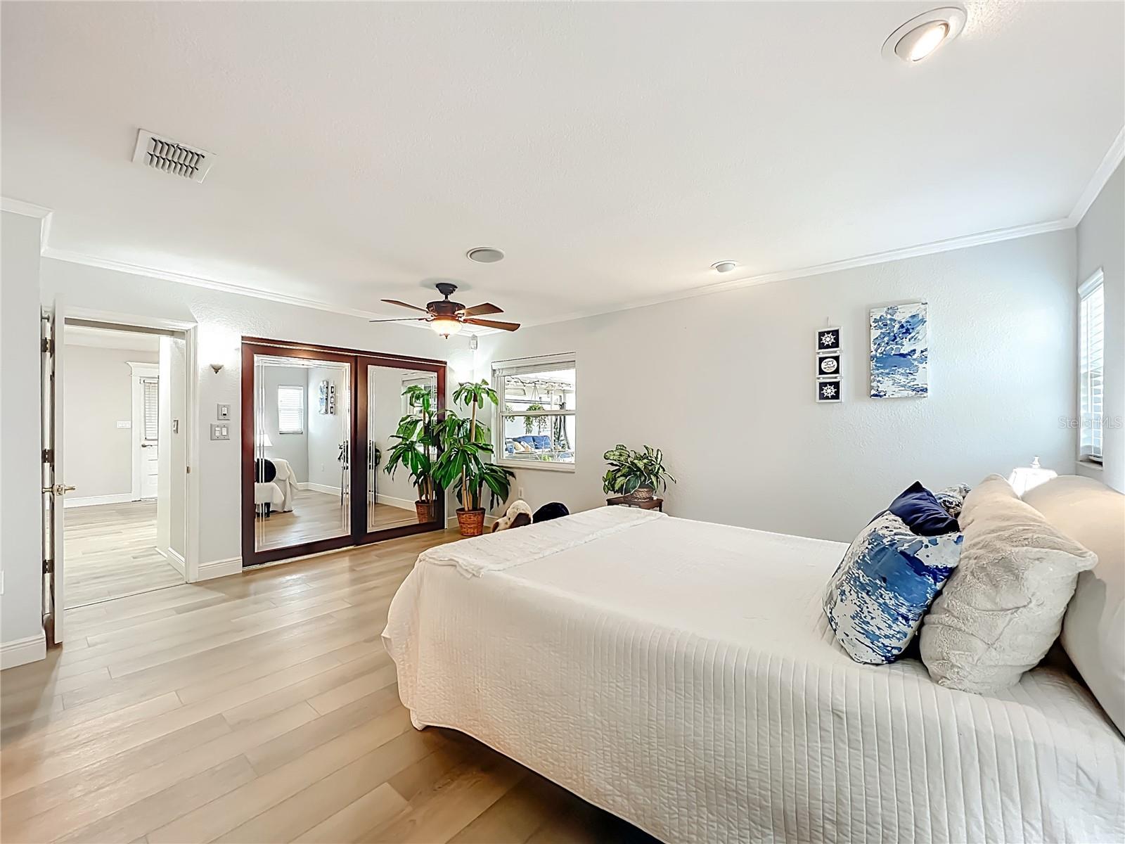 PARK MANOR ESTATES - Residential