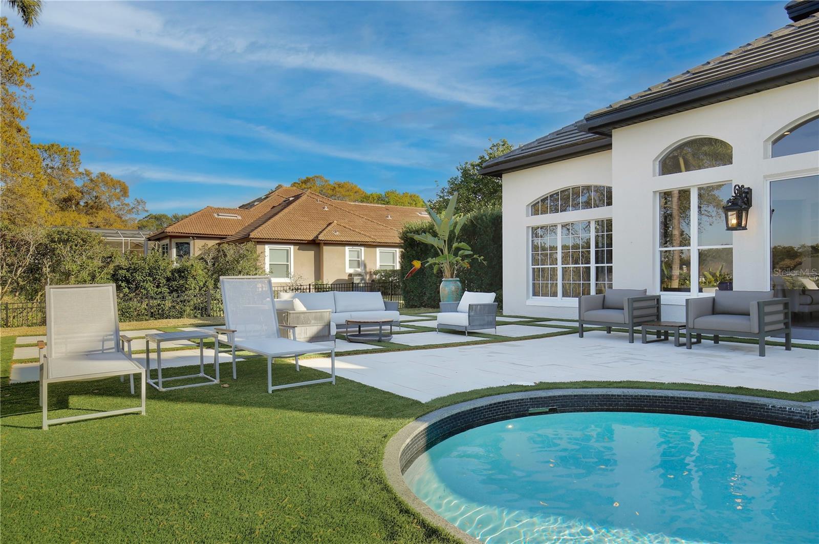 BALMORAL - Residential