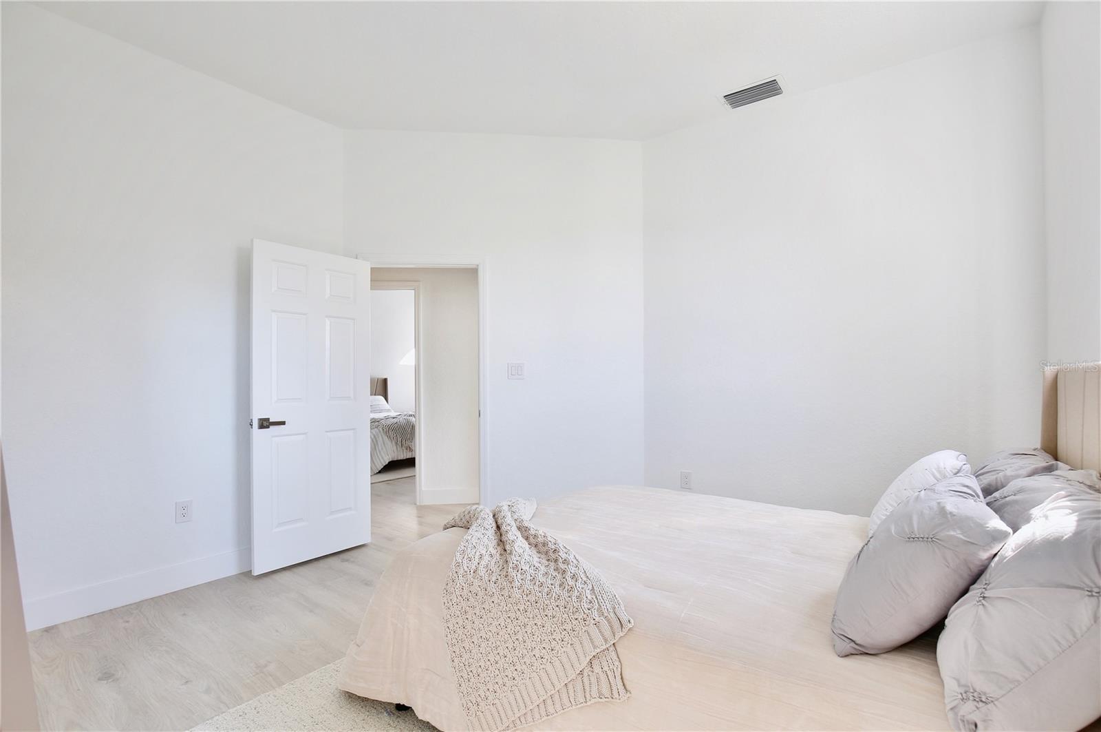 BALMORAL - Residential