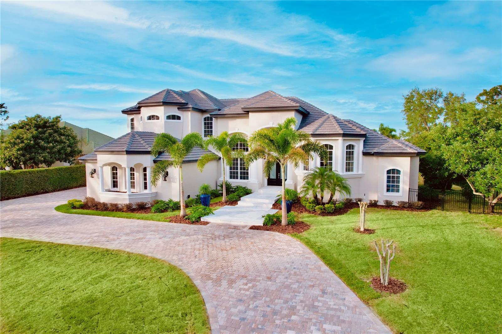 BALMORAL - Residential