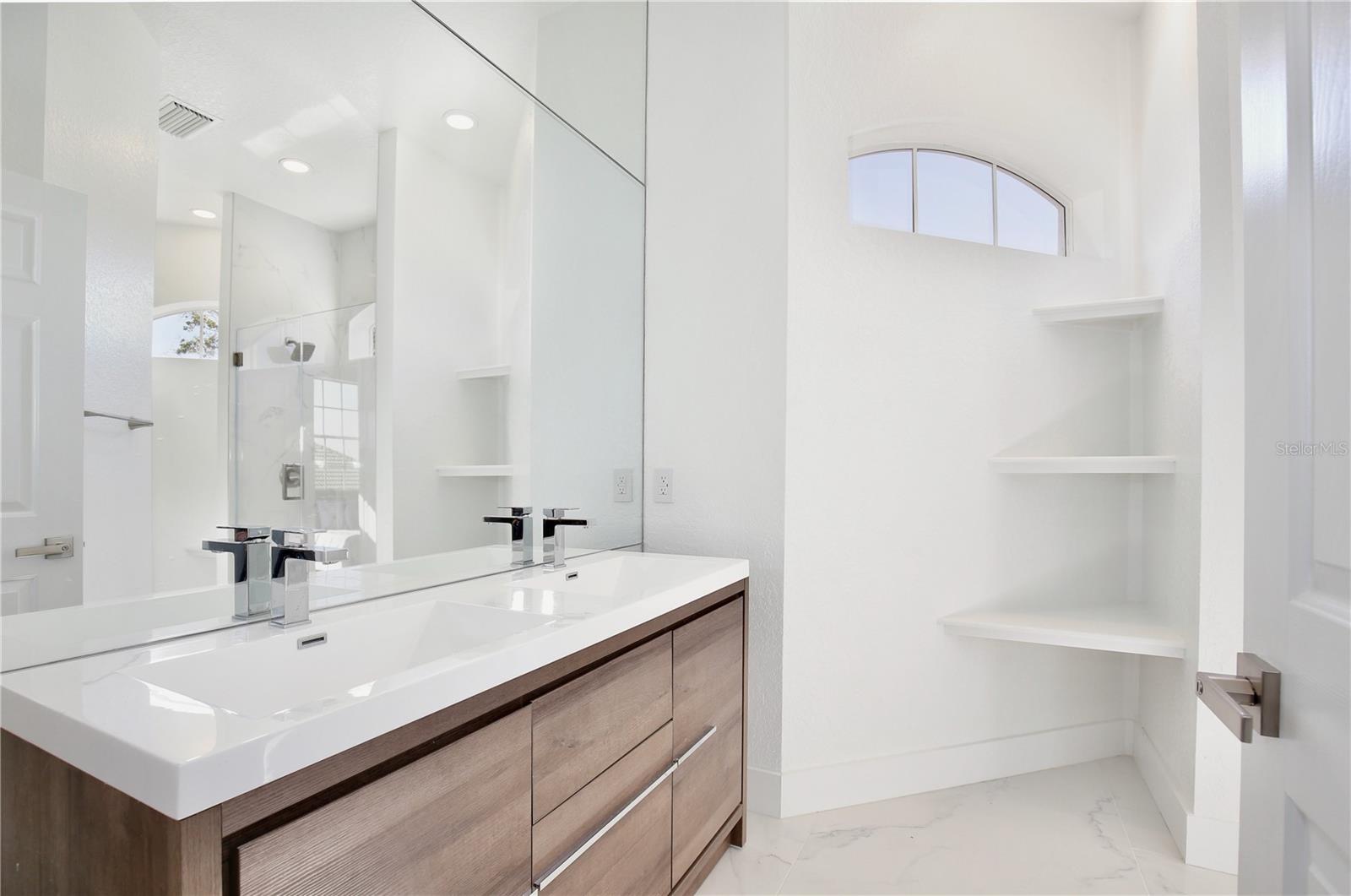 BALMORAL - Residential