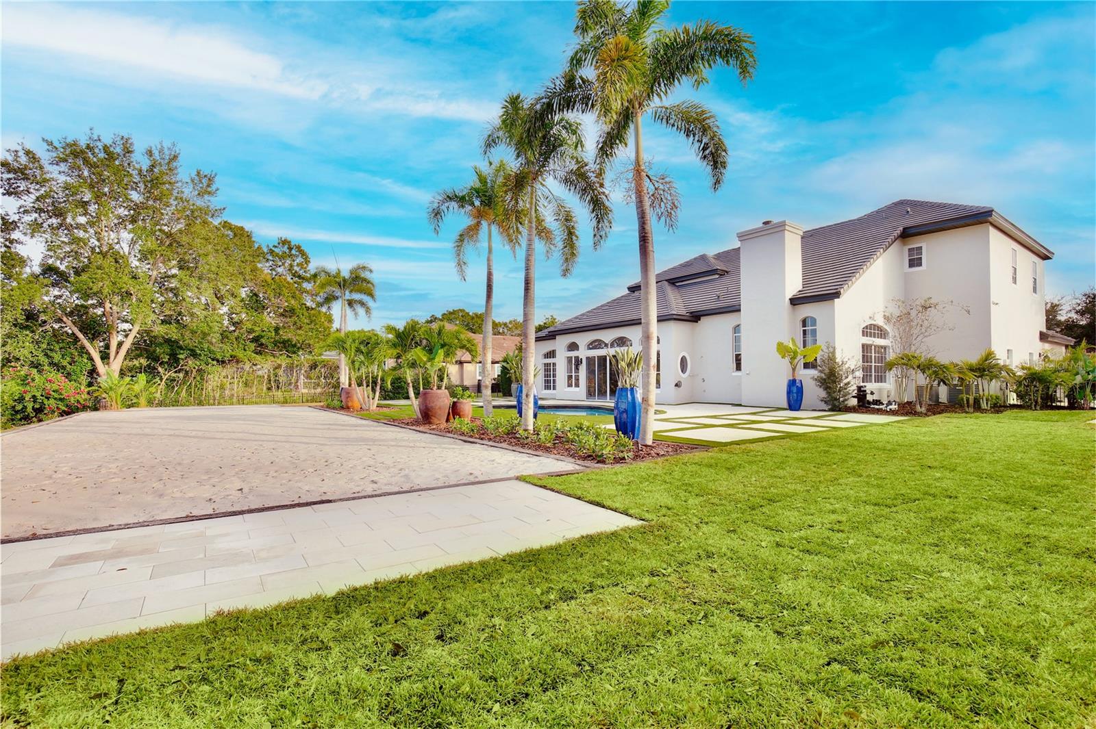 BALMORAL - Residential