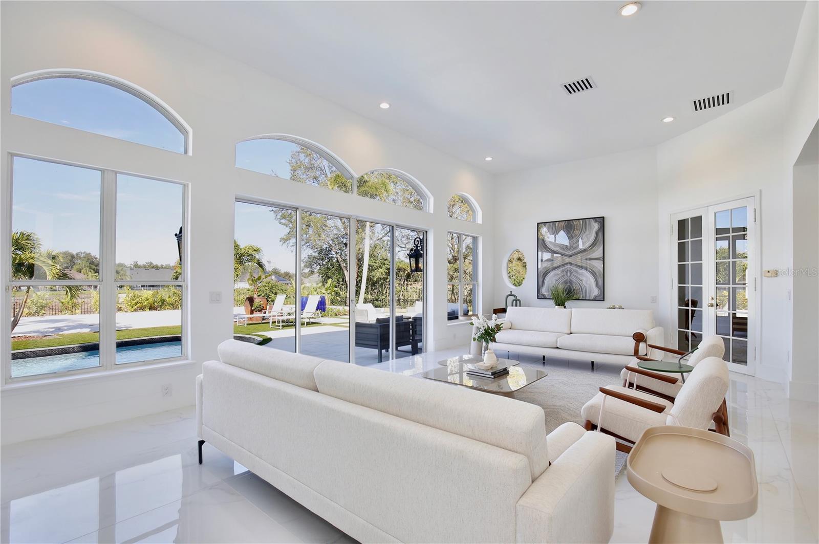 BALMORAL - Residential