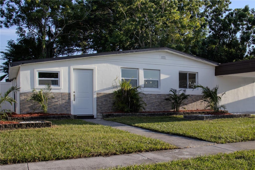 Photo of 7732 Linaria Drive, Orlando, FL 32822 (MLS # S5155880)