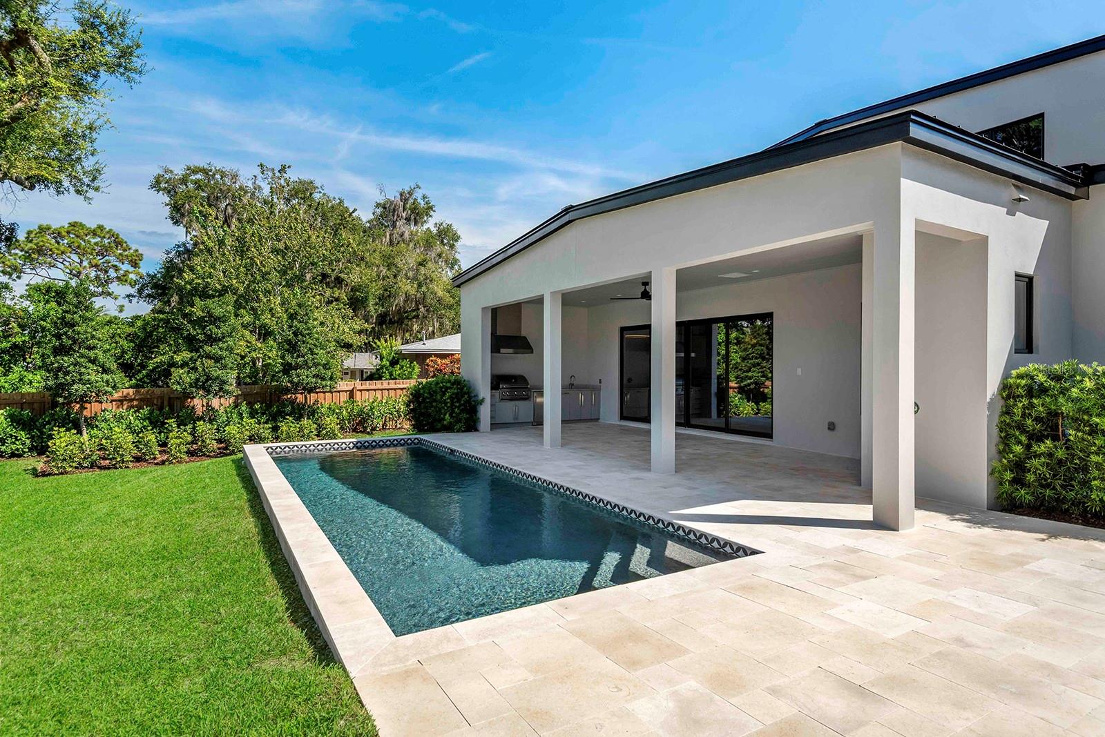 FOREST HILLS - Residential