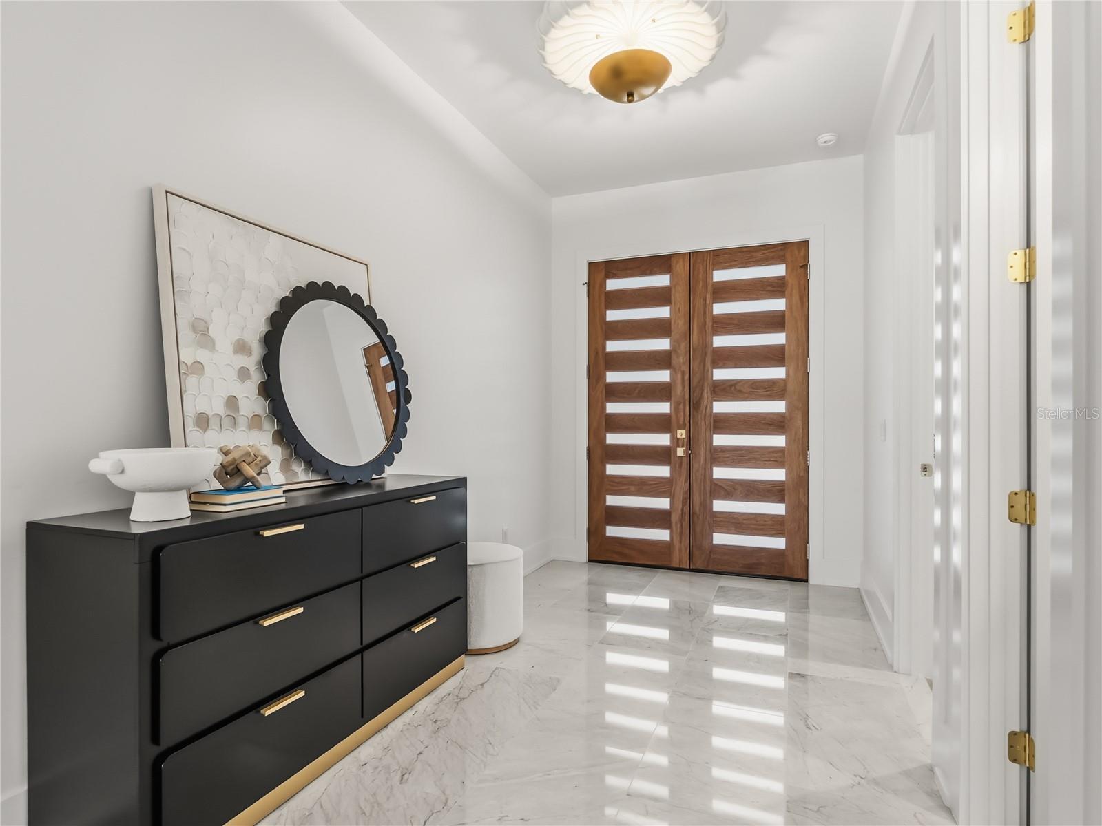 FOREST HILLS - Residential