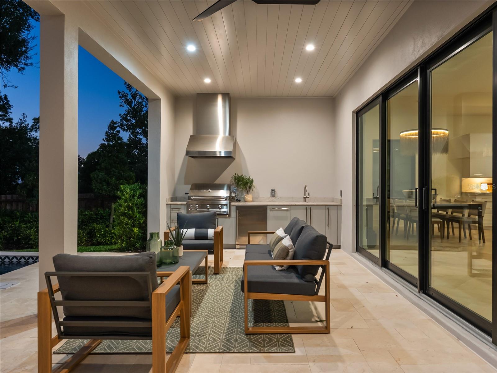 FOREST HILLS - Residential