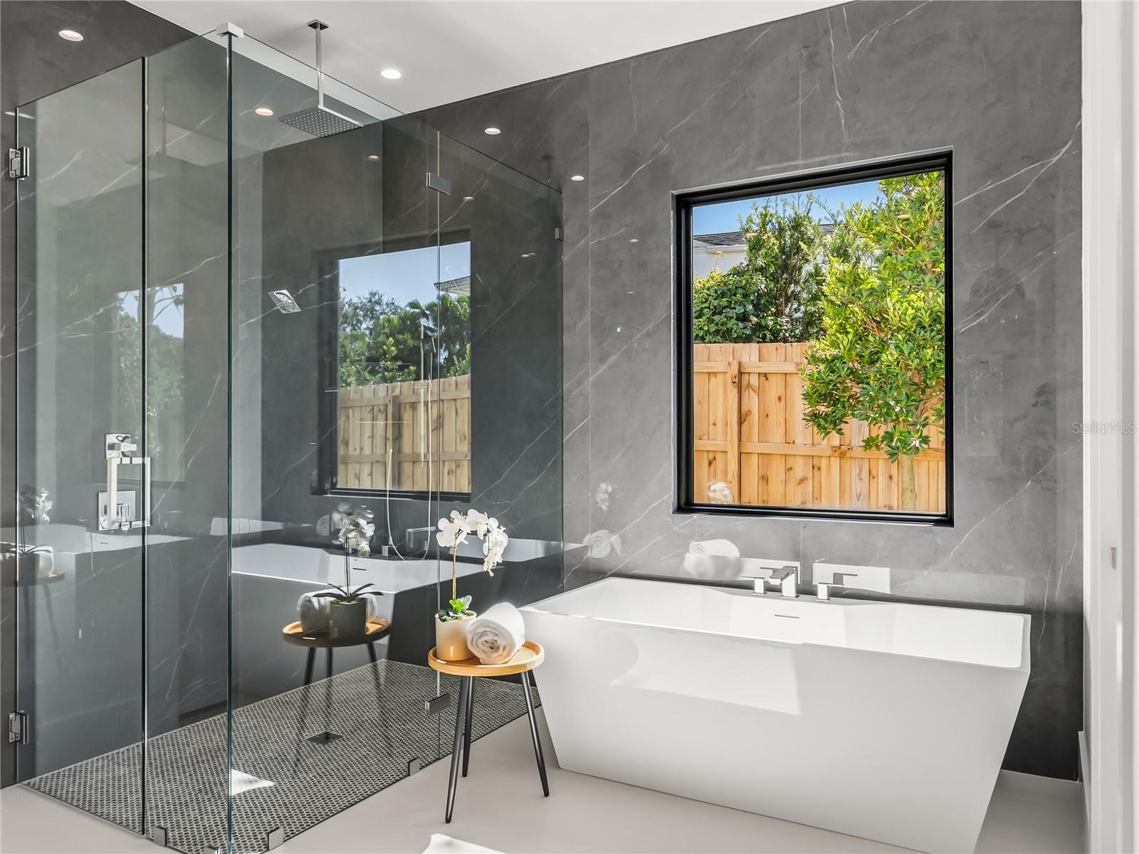 FOREST HILLS - Residential