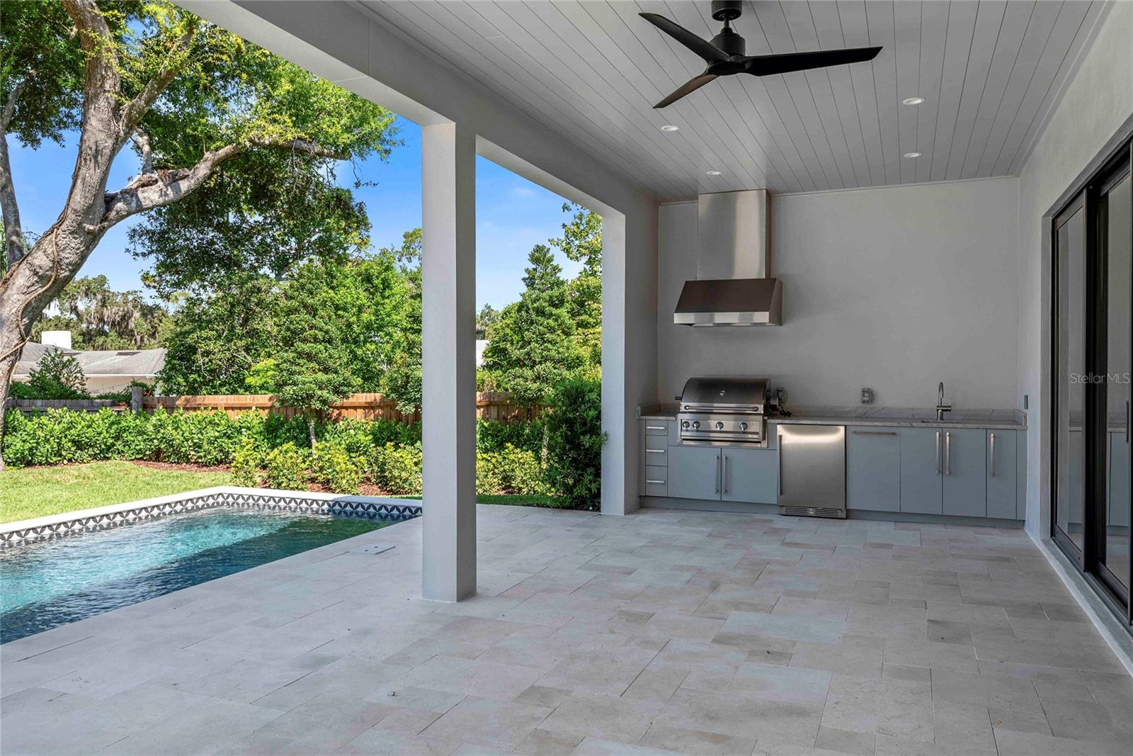 FOREST HILLS - Residential