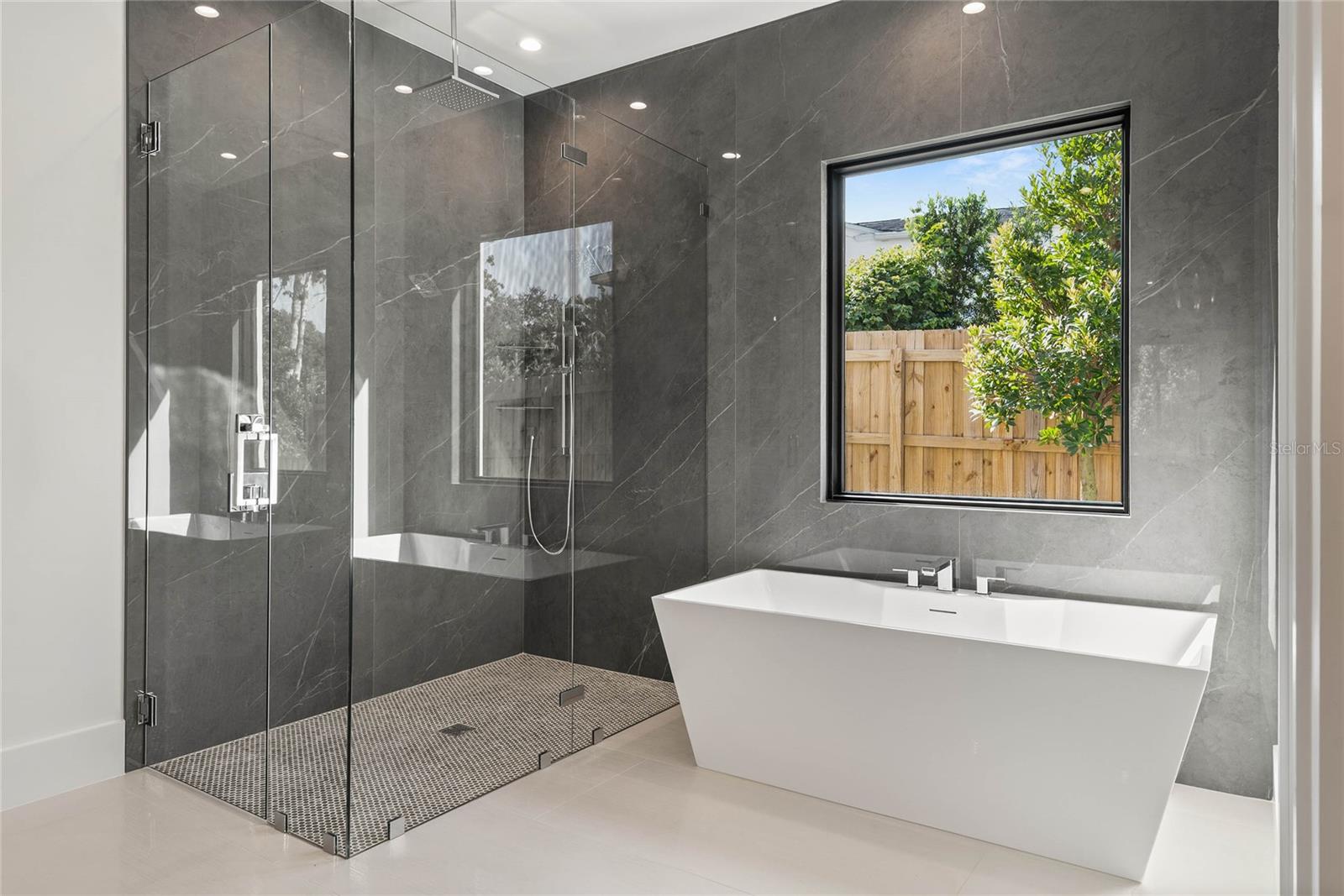 FOREST HILLS - Residential